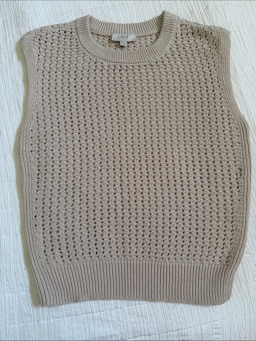 LOFT Knit Sleeveless Crewneck Vest in Taupe